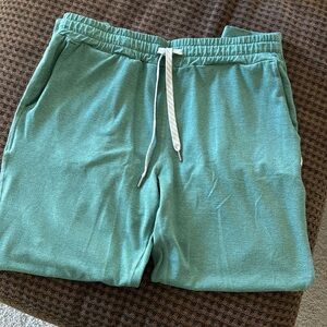 Vuori Performance Jogger